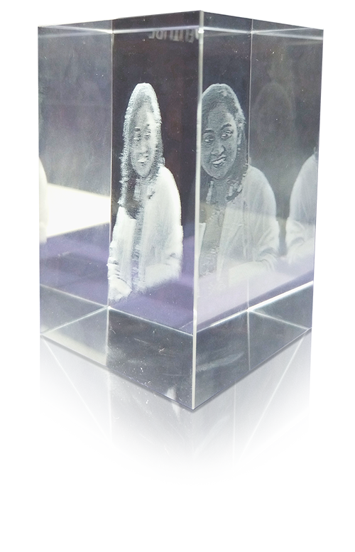 Personalized 2D/3D Crystal Cube